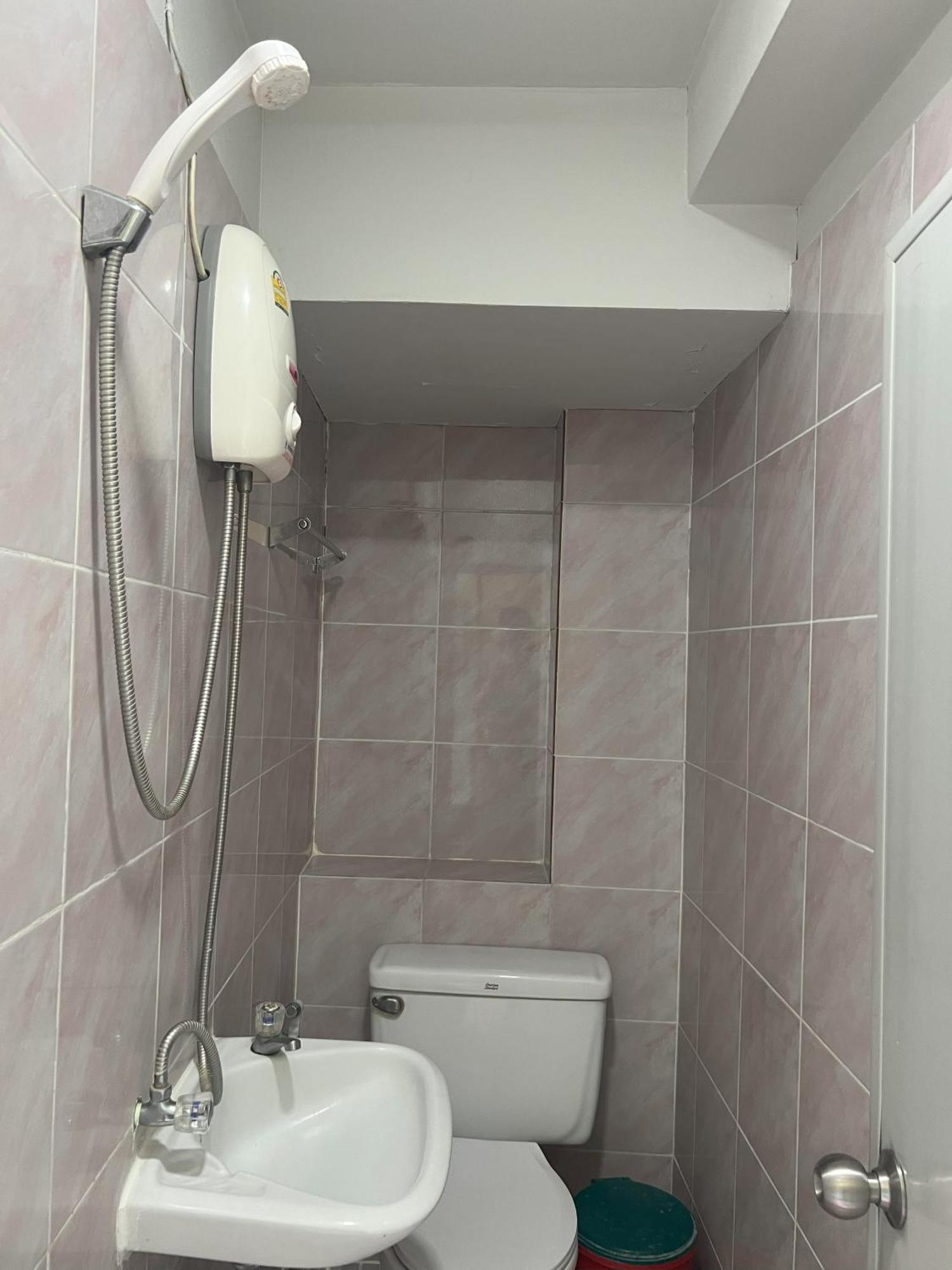 Bella Bella House Hotel Банкок Екстериор снимка